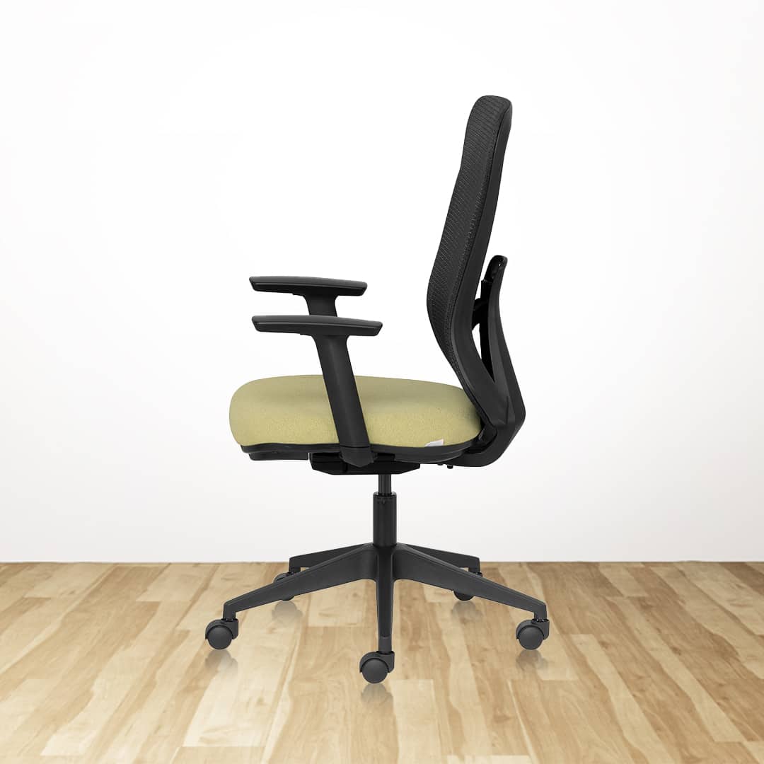 WING Pro MB Ergonomic Office Chair With Mesh Back & 1D Arms