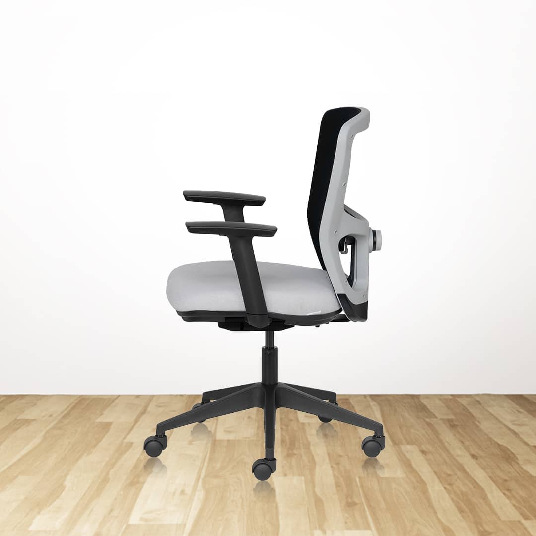 FLUID Grey MB Ergonomic Office Chair With Mesh Back and 1D Arms